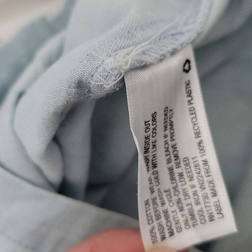 Universal Thread Top - Size XS - Picture 6 of 6